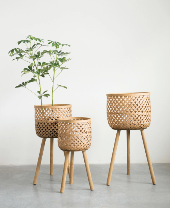 Wide Woven Basket Stand