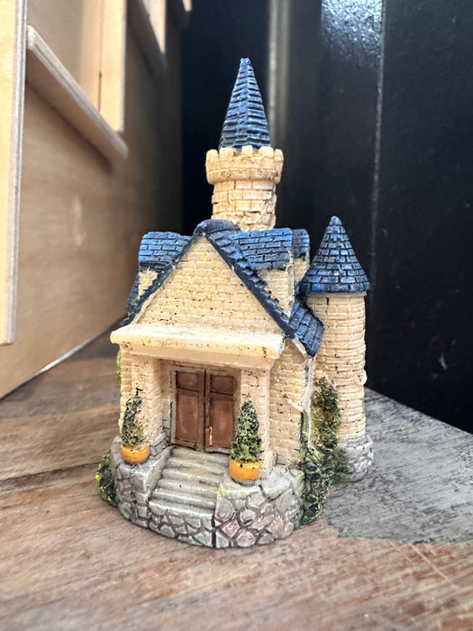 Miniature Castle - Terrarium Decor