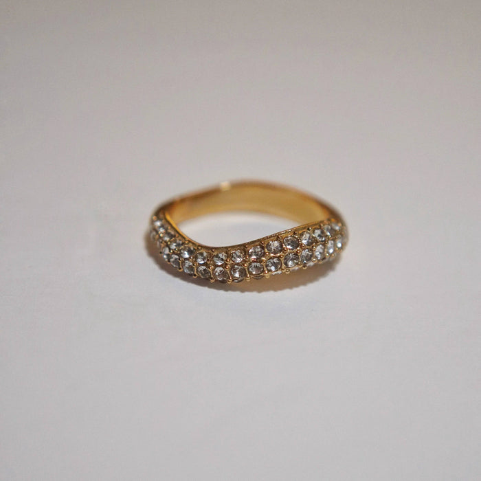 Wavy Pave Ring