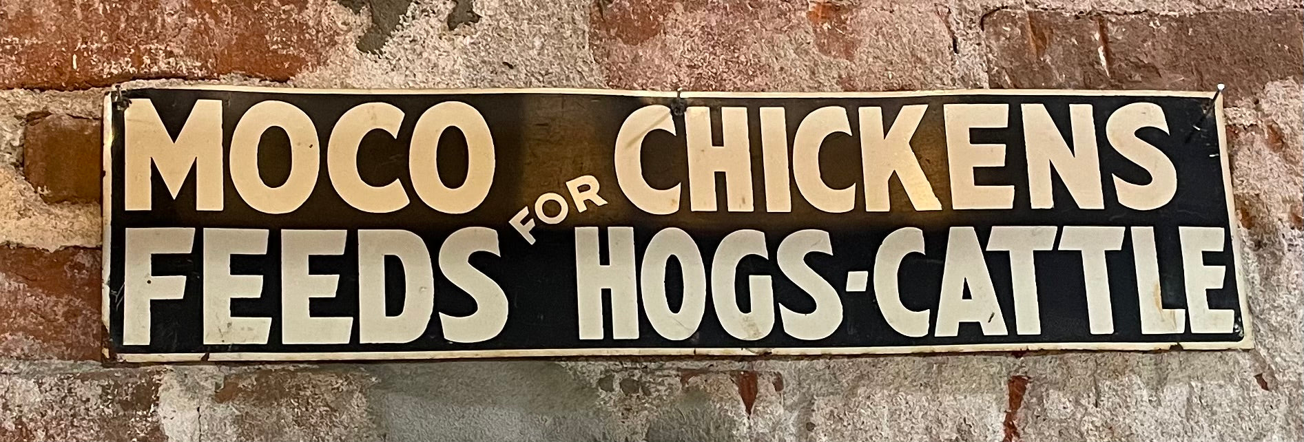VINTAGE 1940'S MOCO FEEDS FOR CHICKEN CATTLE HOGS FARM FEED 24" METAL EMBOSSED SIGN