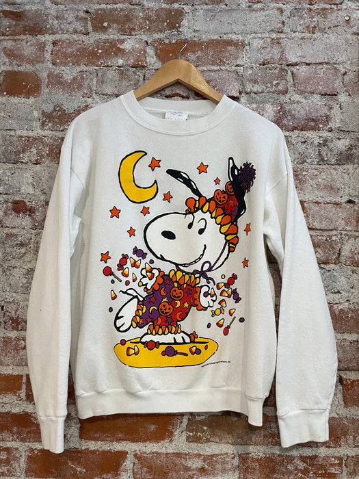 M Vintage Halloween Snoopy Crewneck Sweatshirt